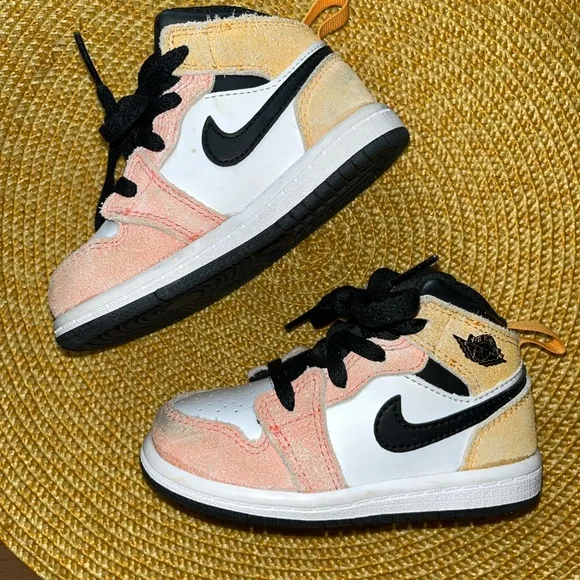 (2) Nike Kids' Multicolor High-Top Sneakers