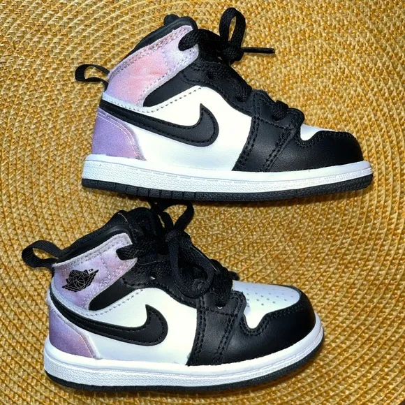 (2) Nike Kids' Multicolor High-Top Sneakers