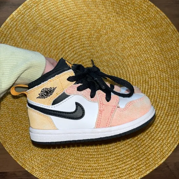 (2) Nike Kids' Multicolor High-Top Sneakers