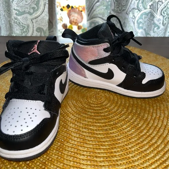 (2) Nike Kids' Multicolor High-Top Sneakers