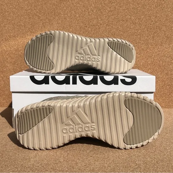 Adidas Kaptir 3.0 unisex running shoes clay brown