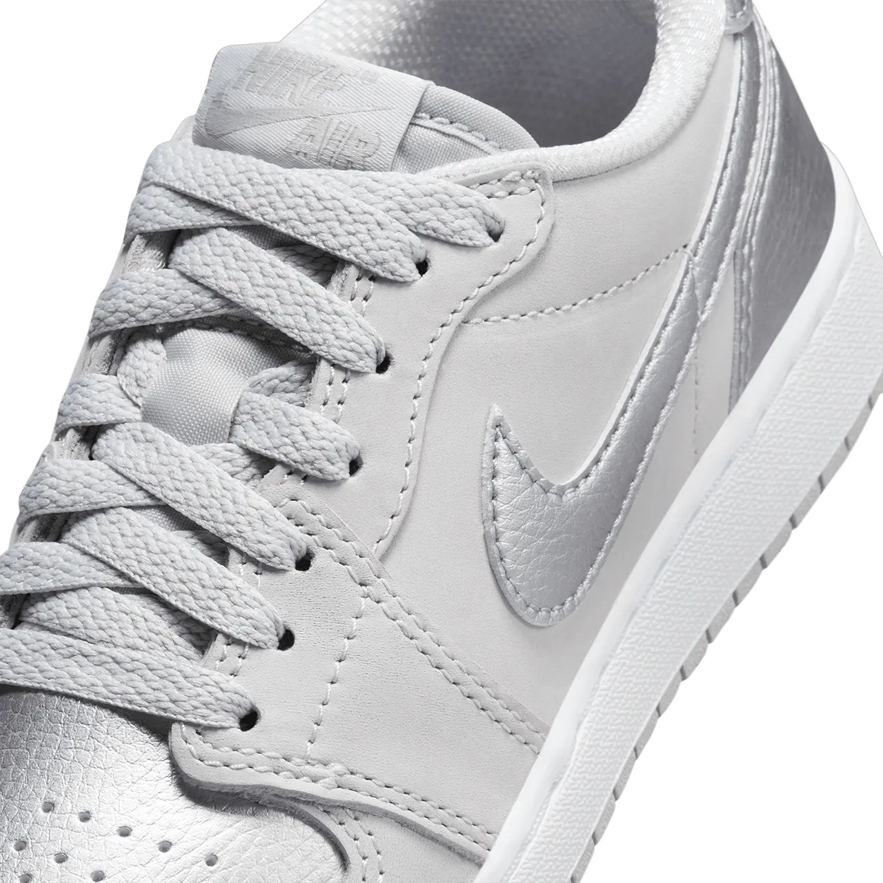 Air Jordan 1 Retro Low OG GS 'Silver'