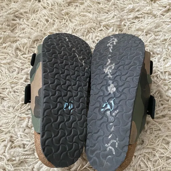 Birkenstock Arizona Kids Desert Soil Camouflage Green, Unisex Youth Size 3.0