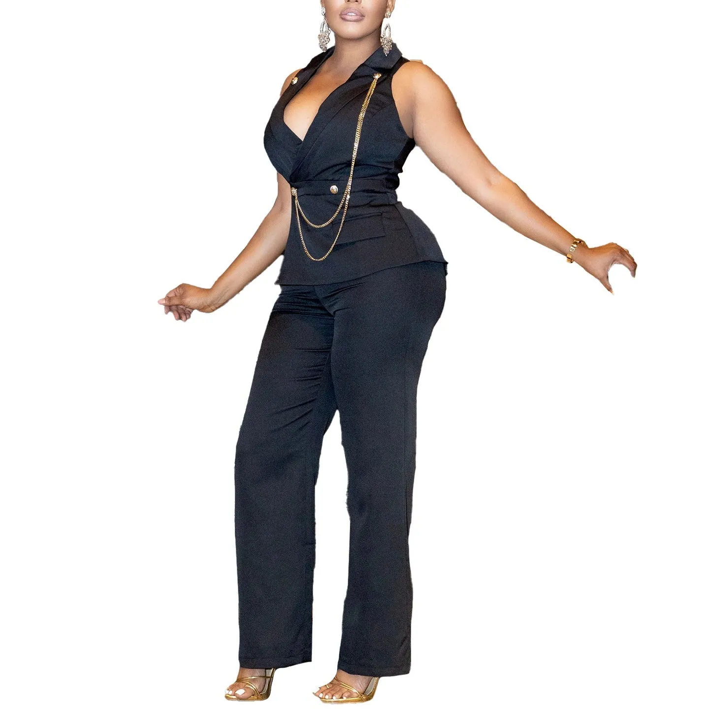 Bold Turndown Collar Wide-Leg Jumpsuit with Stylish Chain Detail