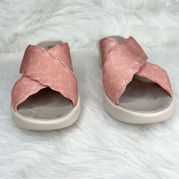 Bzees Sahara Washable Slide Wedge Sandals Rogue Fabric Size 7M