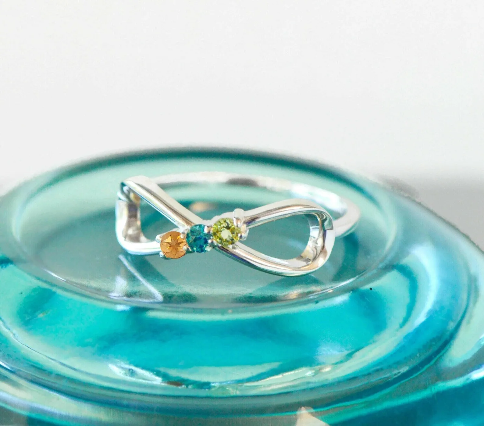 Classic Infinity Mother's Family Birthstone Ring