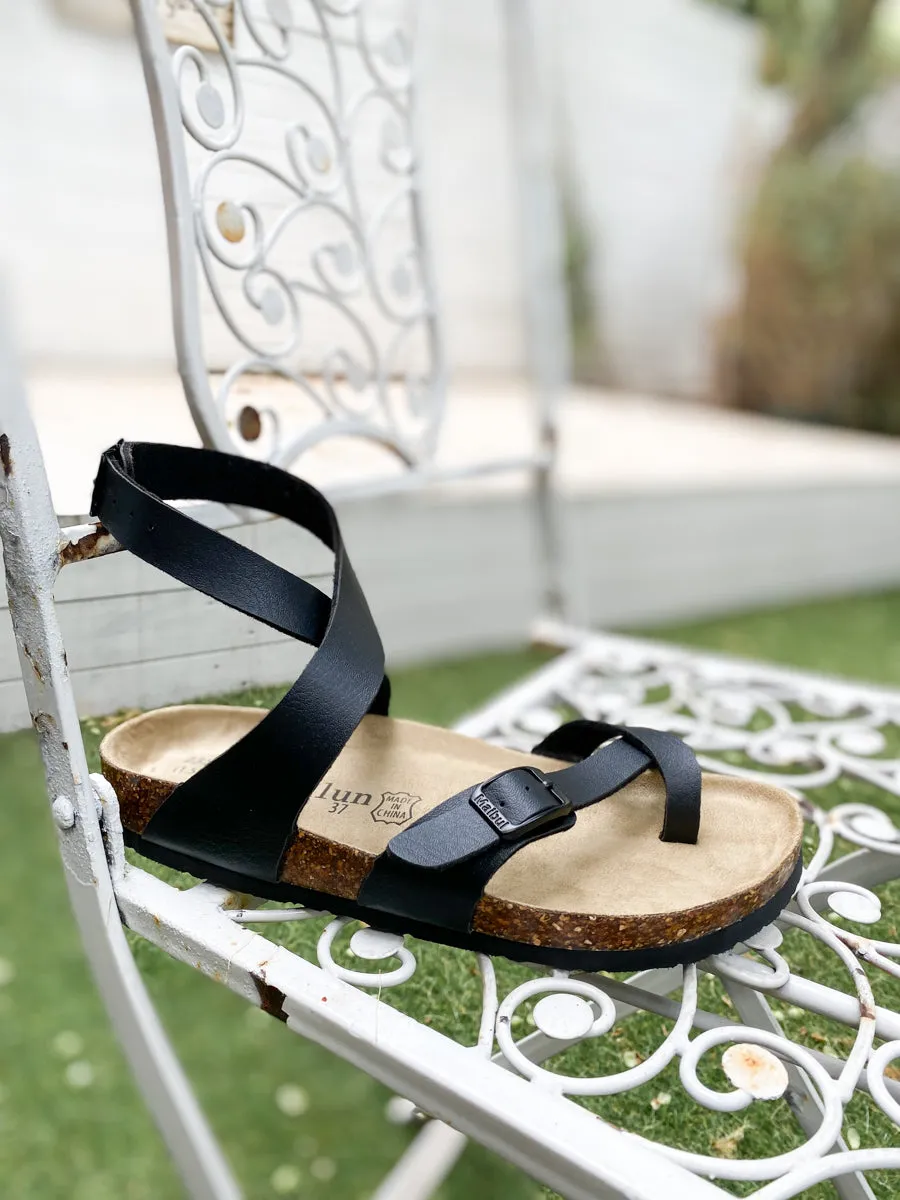Crisscross Wrap Buckle-Up Strapes Ankle Sandals