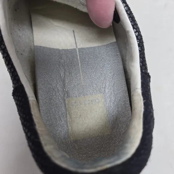 DOLCE VITA Stylish Black Women's Zina Sneakers Size 8