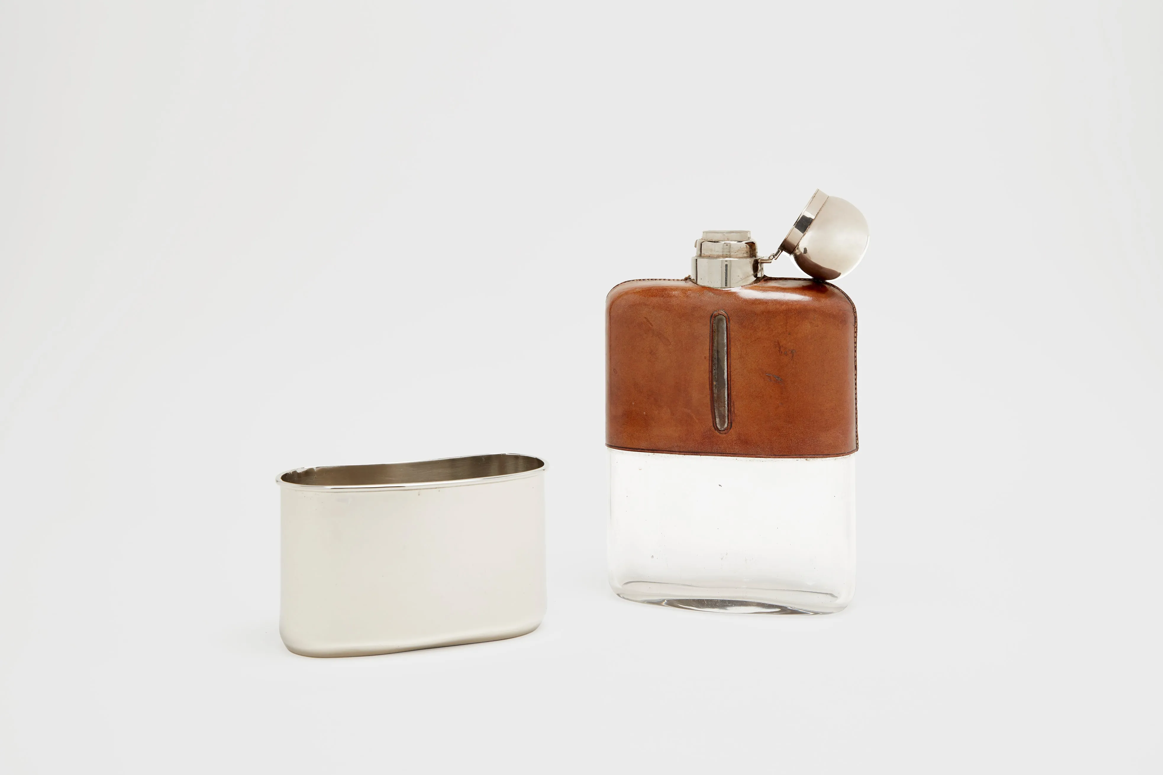 Extra-Large Drinking Flask with Removable Cup