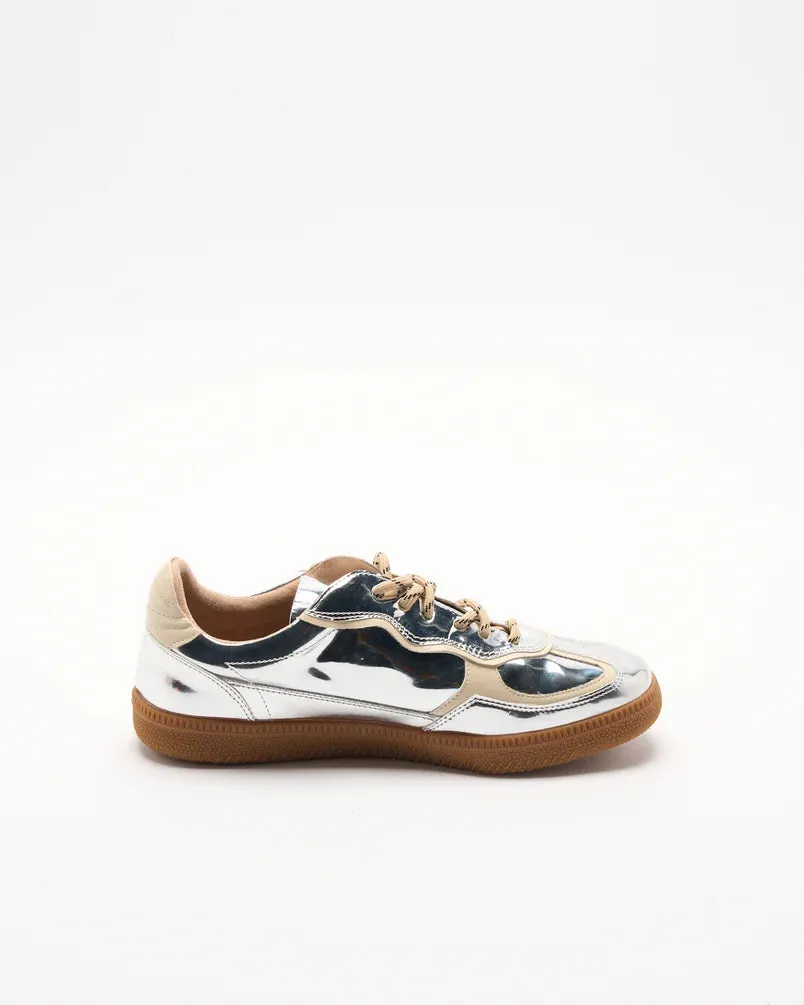 Fallon Sneaker - Silver
