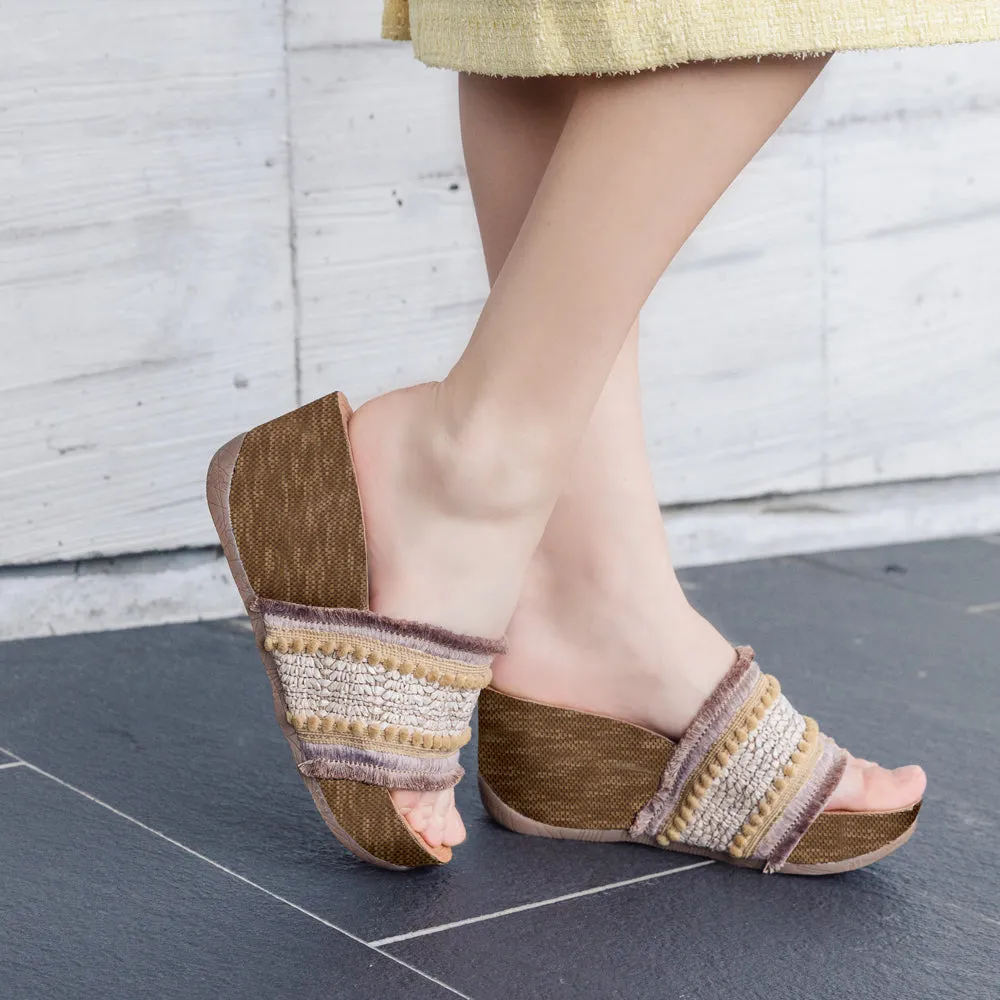 Formentera Embroidery Wedge Slide Sandals (Natural)