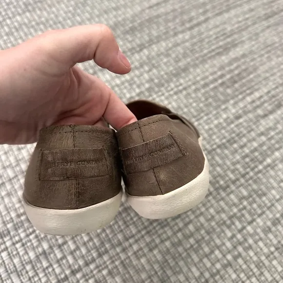 FRYE DYLAN ASH SLIP ON SNEAKERS sz 9