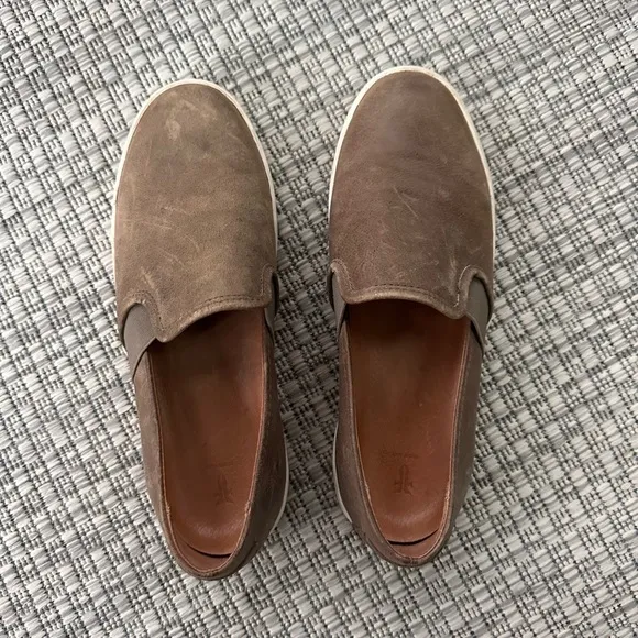 FRYE DYLAN ASH SLIP ON SNEAKERS sz 9