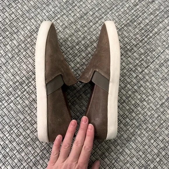FRYE DYLAN ASH SLIP ON SNEAKERS sz 9