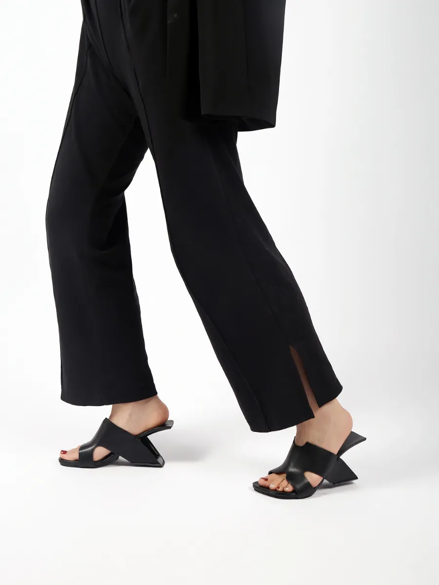 Given Black Leather Open Toe Slide