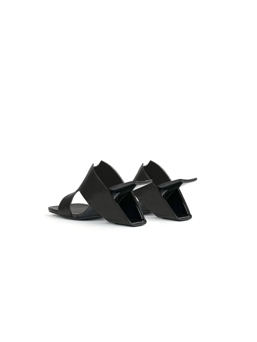 Given Black Leather Open Toe Slide