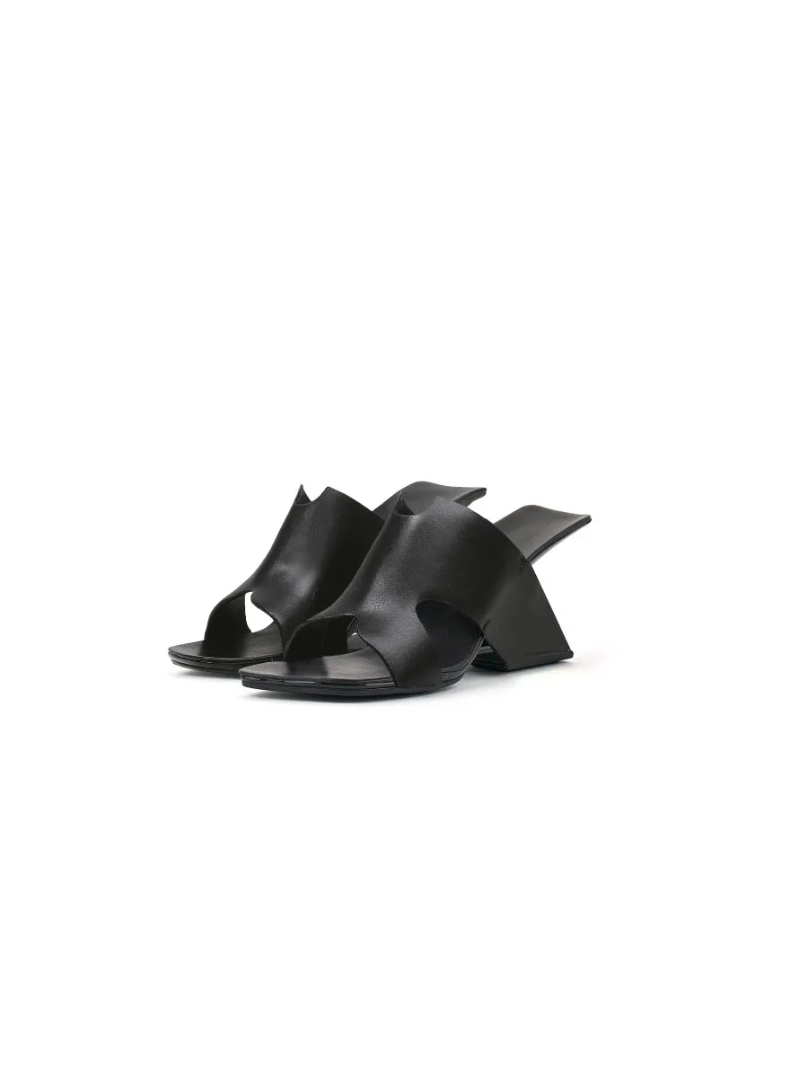 Given Black Leather Open Toe Slide