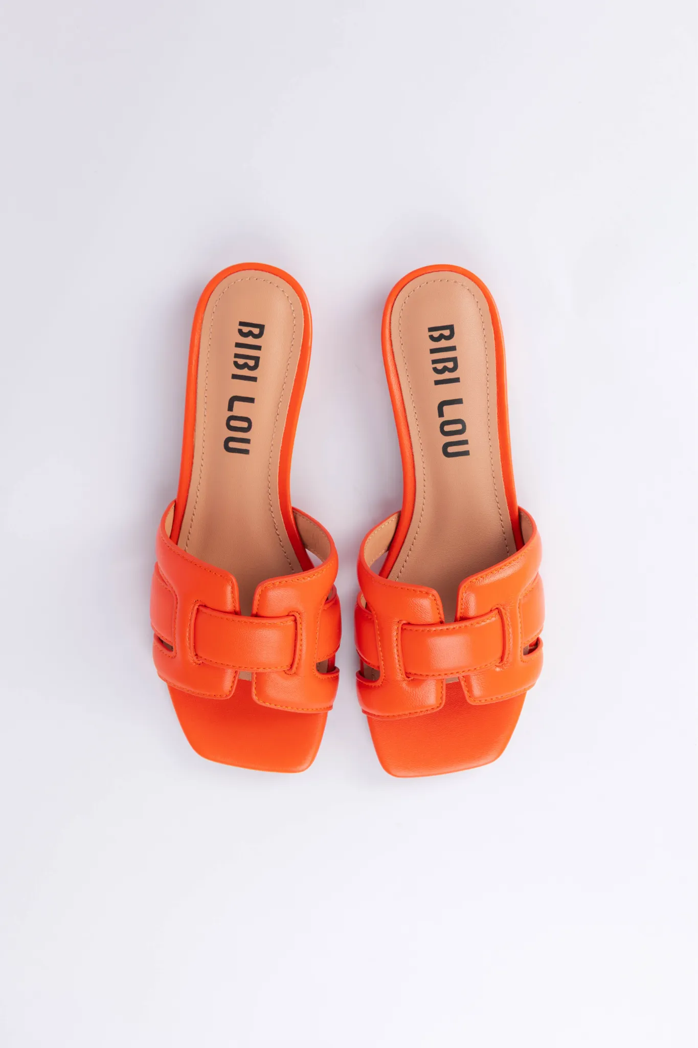 HOLLY FLAT SANDALS - RED