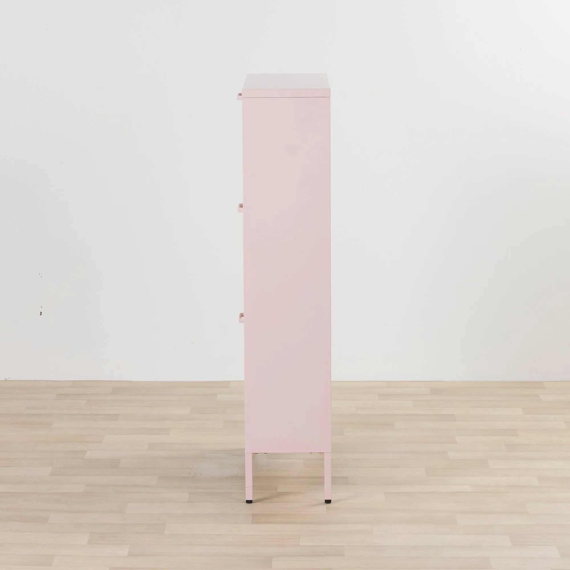 Irvine Shoe Locker - Pink