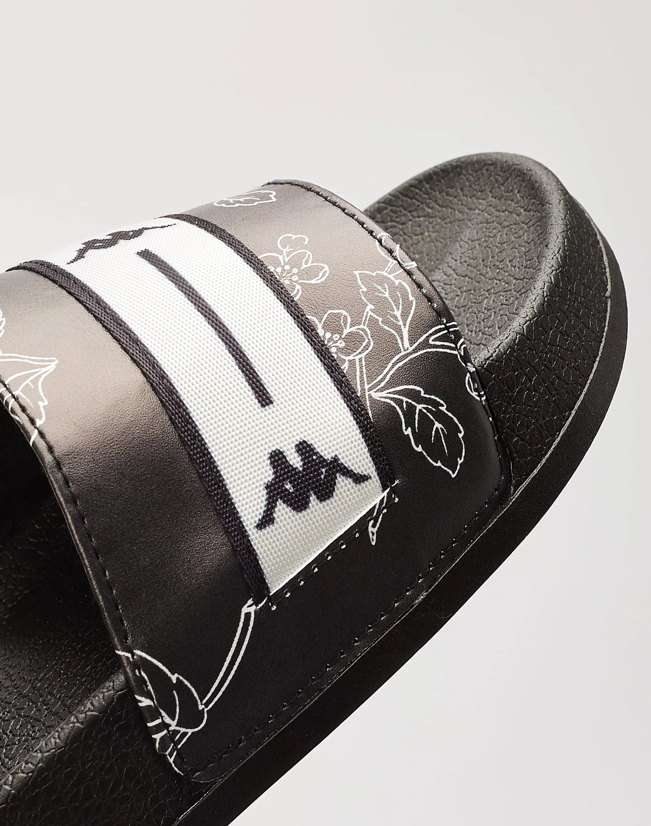 Kappa Authentic JPN Aramoor 1 Slides