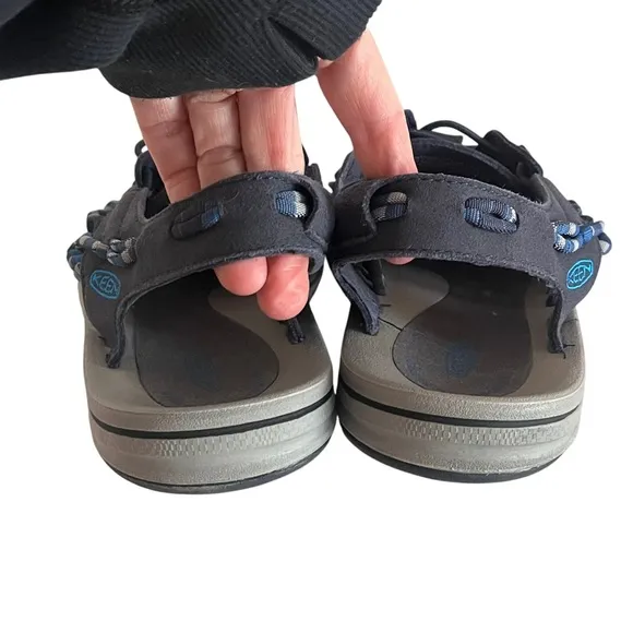 Keen UNEEK Flat Cord Sneaker Sandals Mens 11.5 Dress Blue Skydiver Stretchy