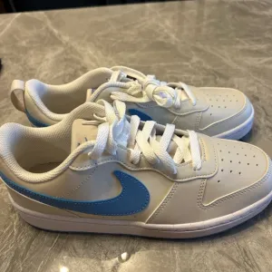 Kids' Court Borough Recraft Low Top Sneaker Big Kid Tan/Blue Size Youth 6
