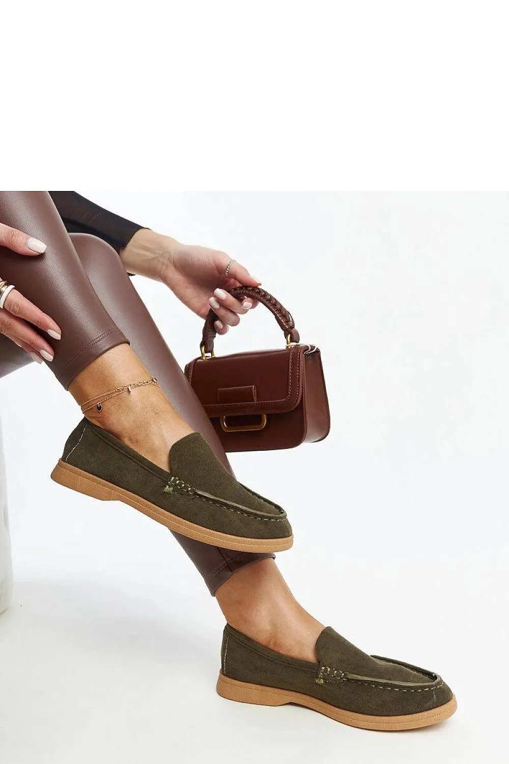 Low Shoes Solea