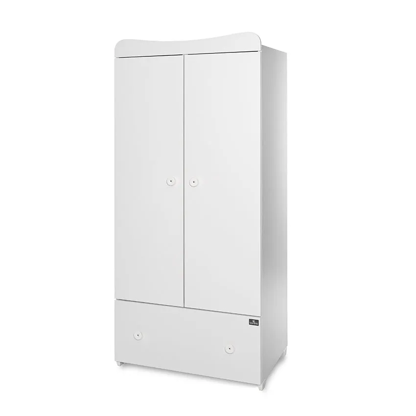 MAXI PLUS  room