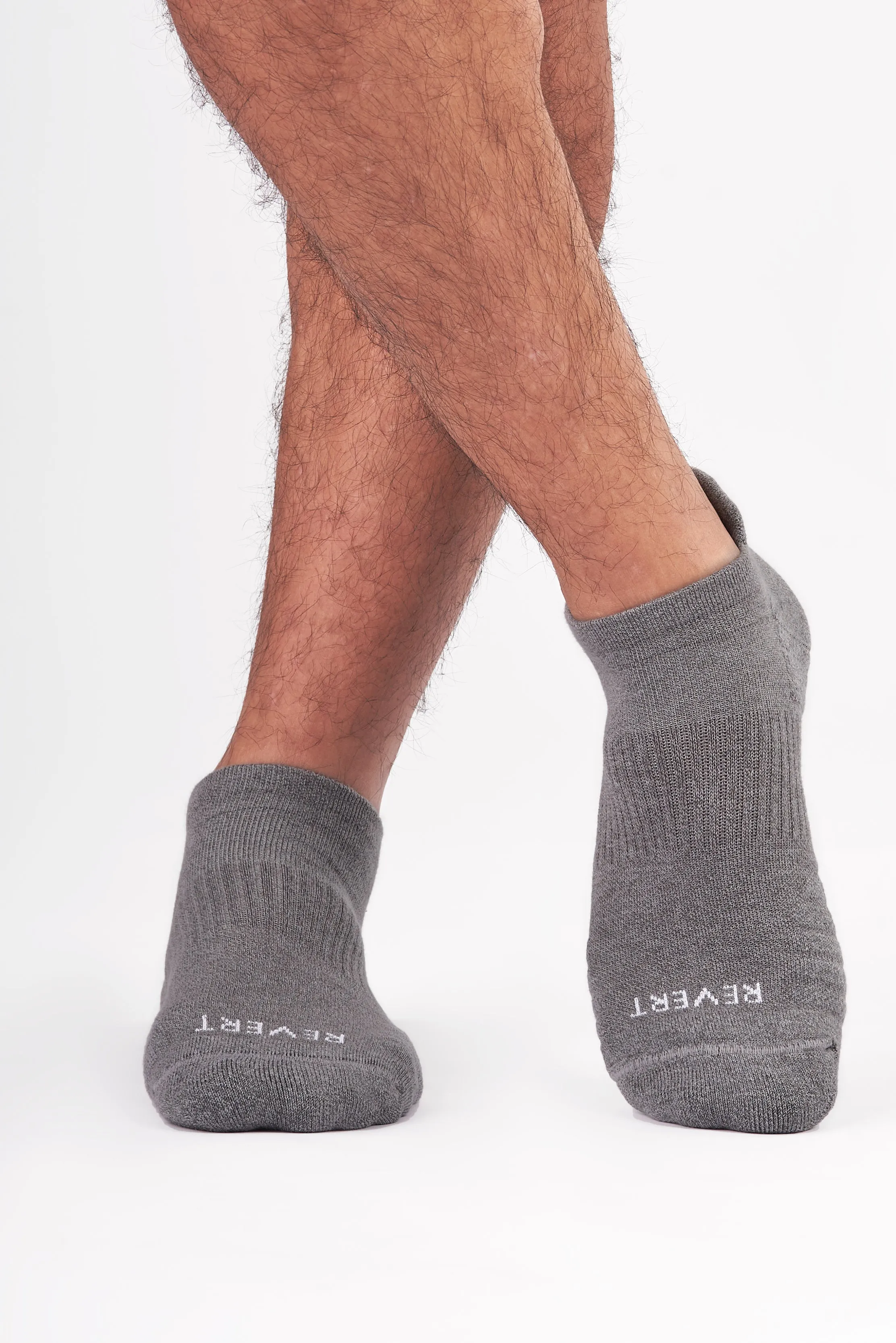 Men's Ankle Essentials: 3-Pack Mid-Weight Comfort Socks