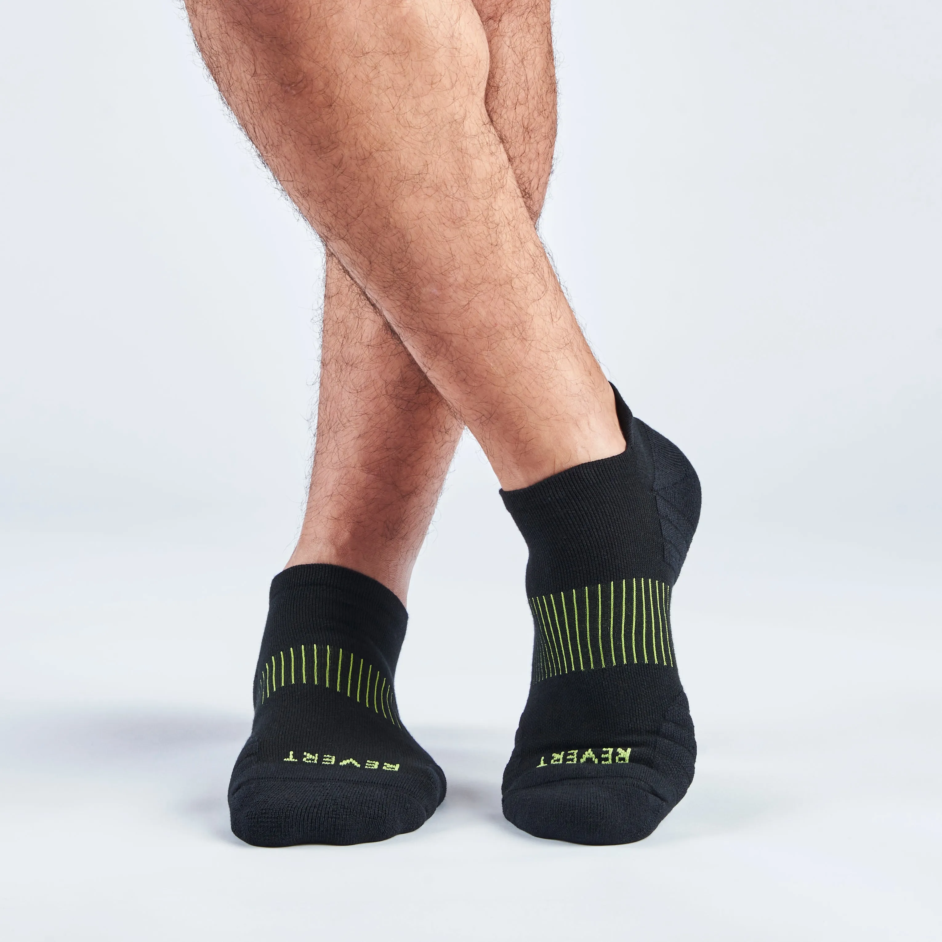 Men's Ankle Essentials: 6-Pack Mid-Weight Comfort Socks