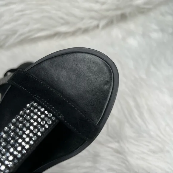 Naturalizer Farica Slide Sandals Embellished Black Size 5.5M