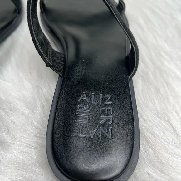 Naturalizer Farica Slide Sandals Embellished Black Size 5.5M