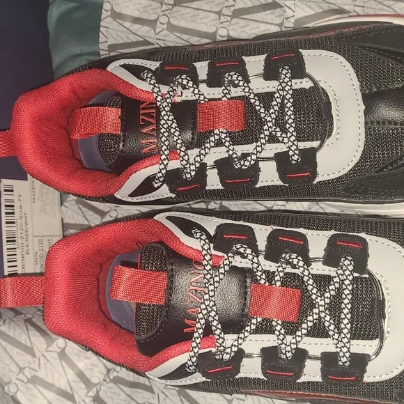 New Mazino Crinoid 2120 size 7y equals 8.5 women's