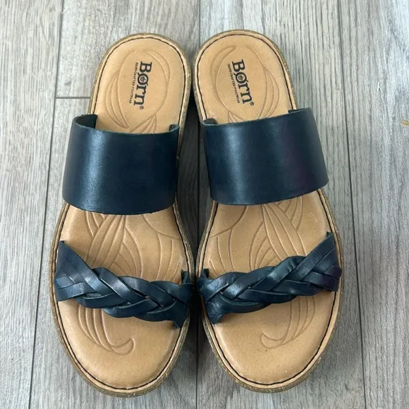 New nwot Perfect Born Cherita Black Leather Braided Strap Comfort Slide Sandal 9