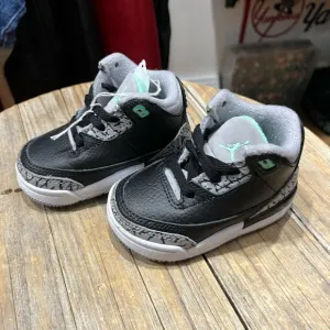 Nike Air Jordan 3 Retro Green Glow/Black Toddler Sneakers 3C