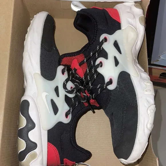 Nike Air max axis RF (GS) 5Y