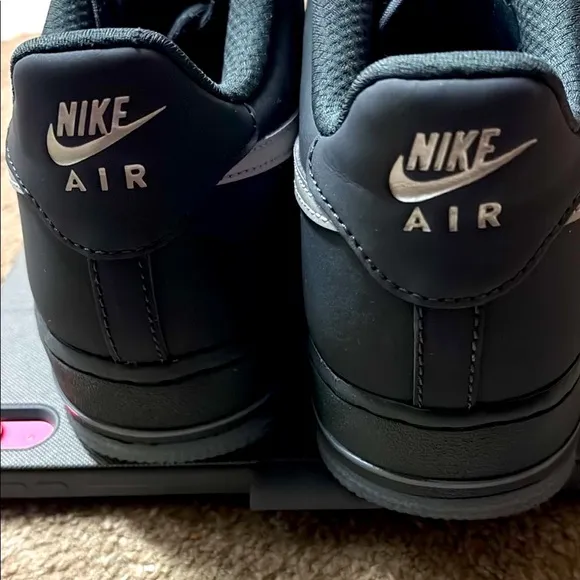 Nike Kids Black Sneake
