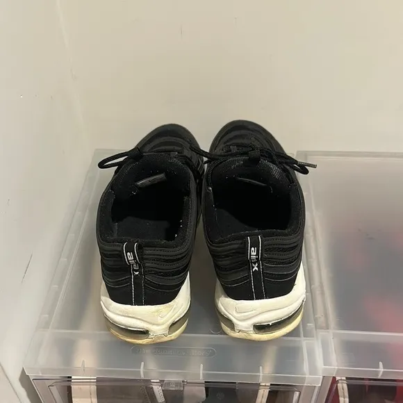Nike means Black Sneakers