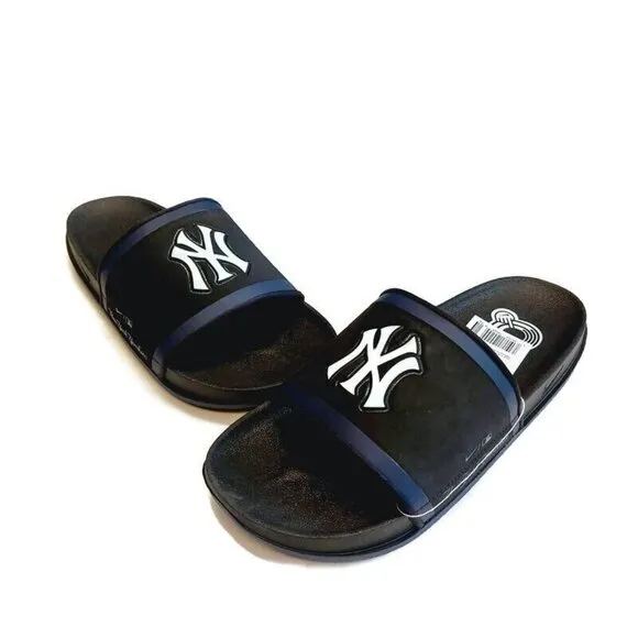 Nike Offcourt Slide New York Yankees Mens Size 12 Sandal Cushioned Strap Black