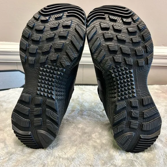 Nike React SFB Carbon Low Sz 6.5 NWOT Black Sneakers Tennis Shoes NWOT