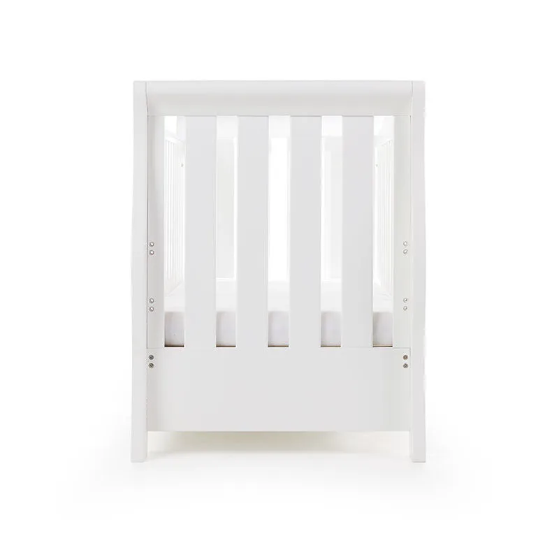 Obaby Stamford Luxe 5 Piece Room Set including Deluxe Glider Chair - White