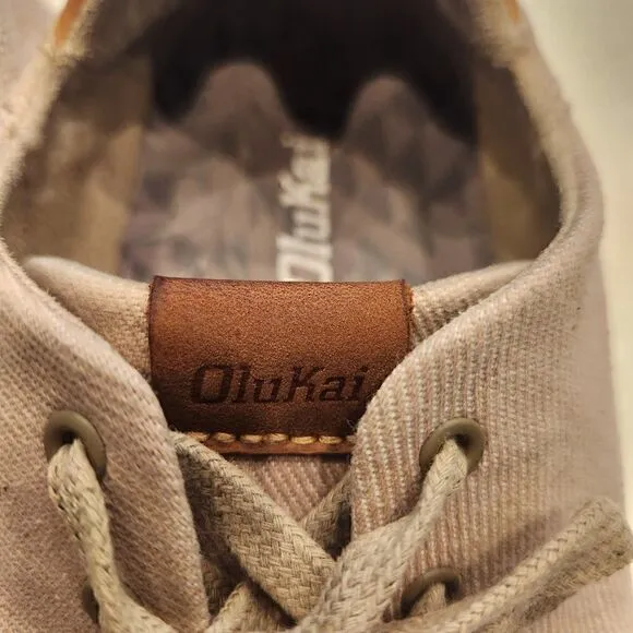 Olukai Lae‘ahi Lī waxed canvas sneakers. Size 9