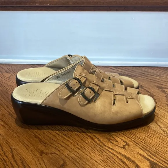 SAS Women's, SAN Antonio Shoemakers Tango Slide Sandal Wheat Sz 9.5W