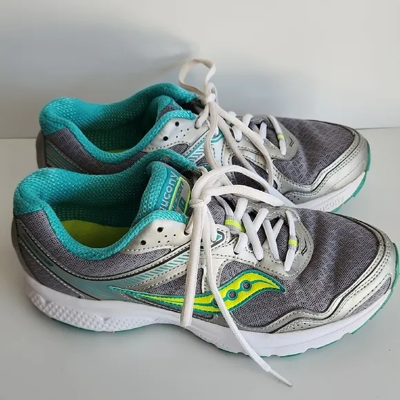 Saucony Womens Gray and Teal Sneakers