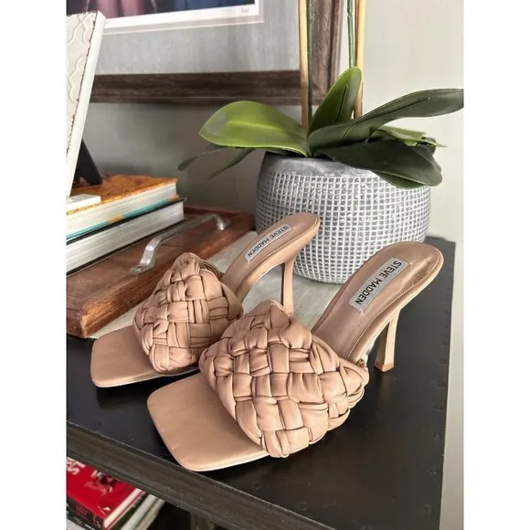 Steve Madden Jarina Heels Tan Womens Size 7.5