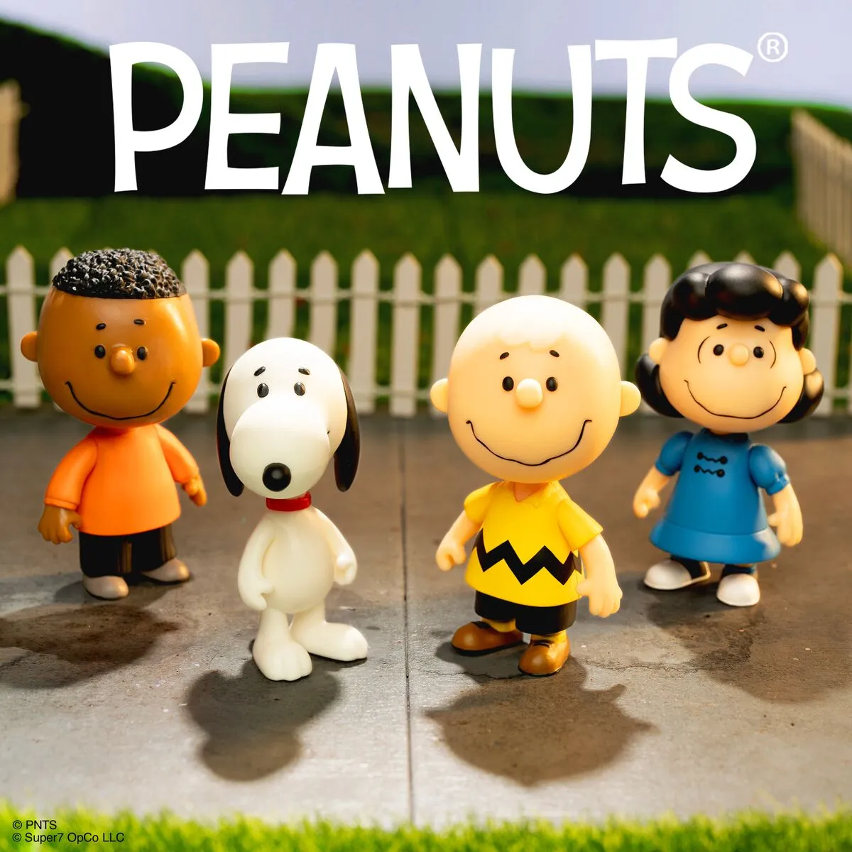 Super7 x Peanuts - Charlie Brown, Snoopy, Lucy, & Franklin W7 ReAction Figures