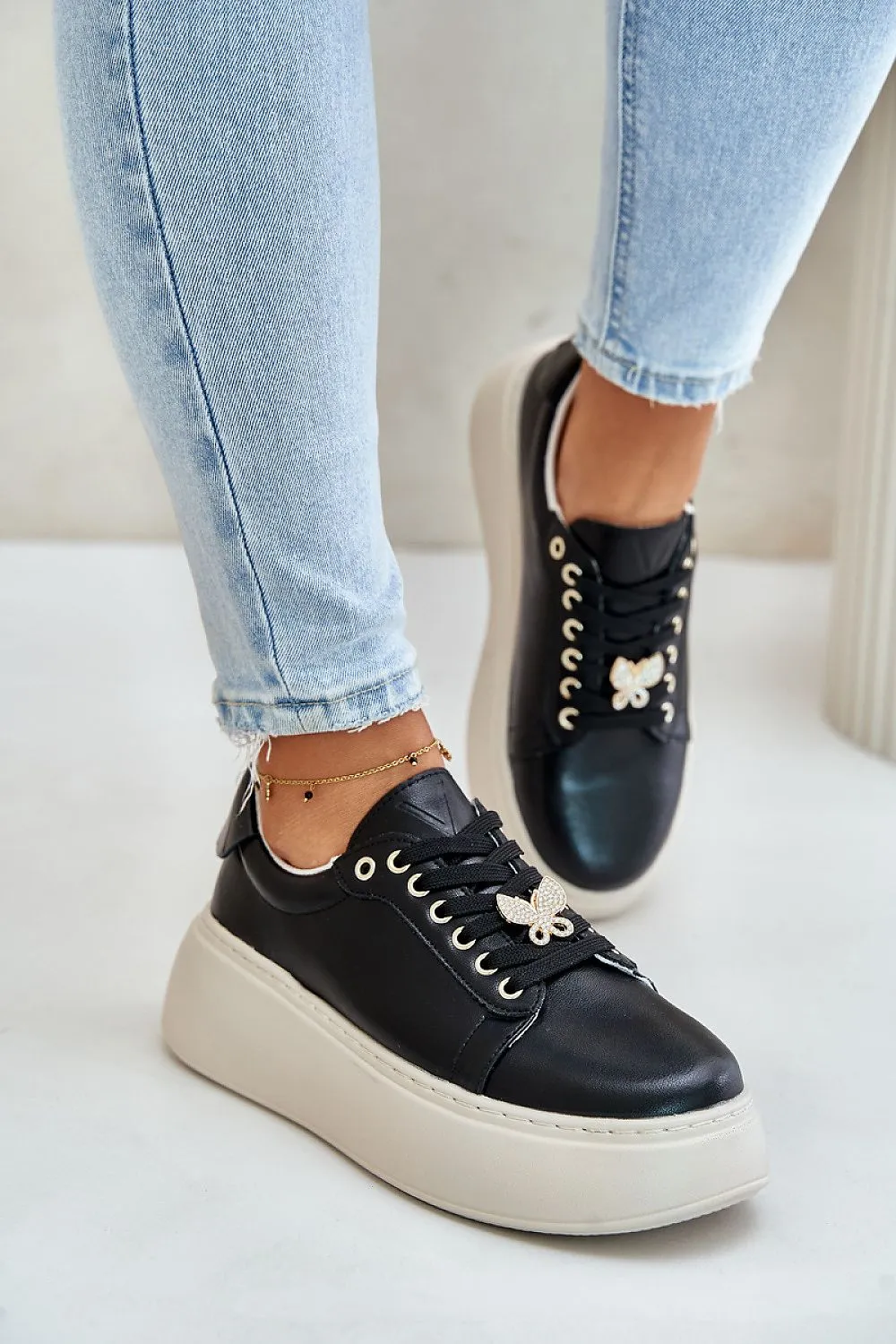 Vinceza natural leather sneakers