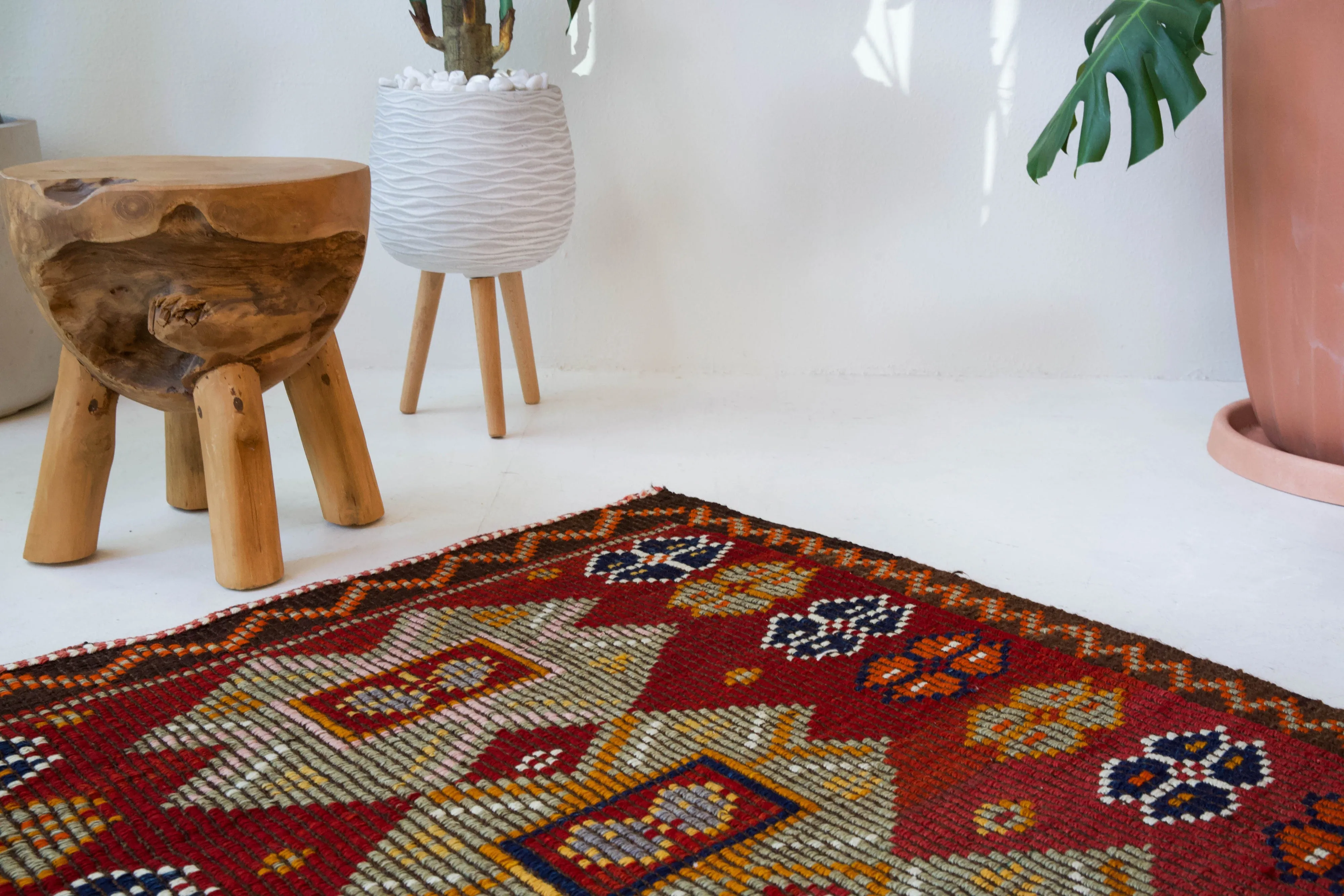 Vintage Mersin Mut Kilim Rug 3'8"x5'