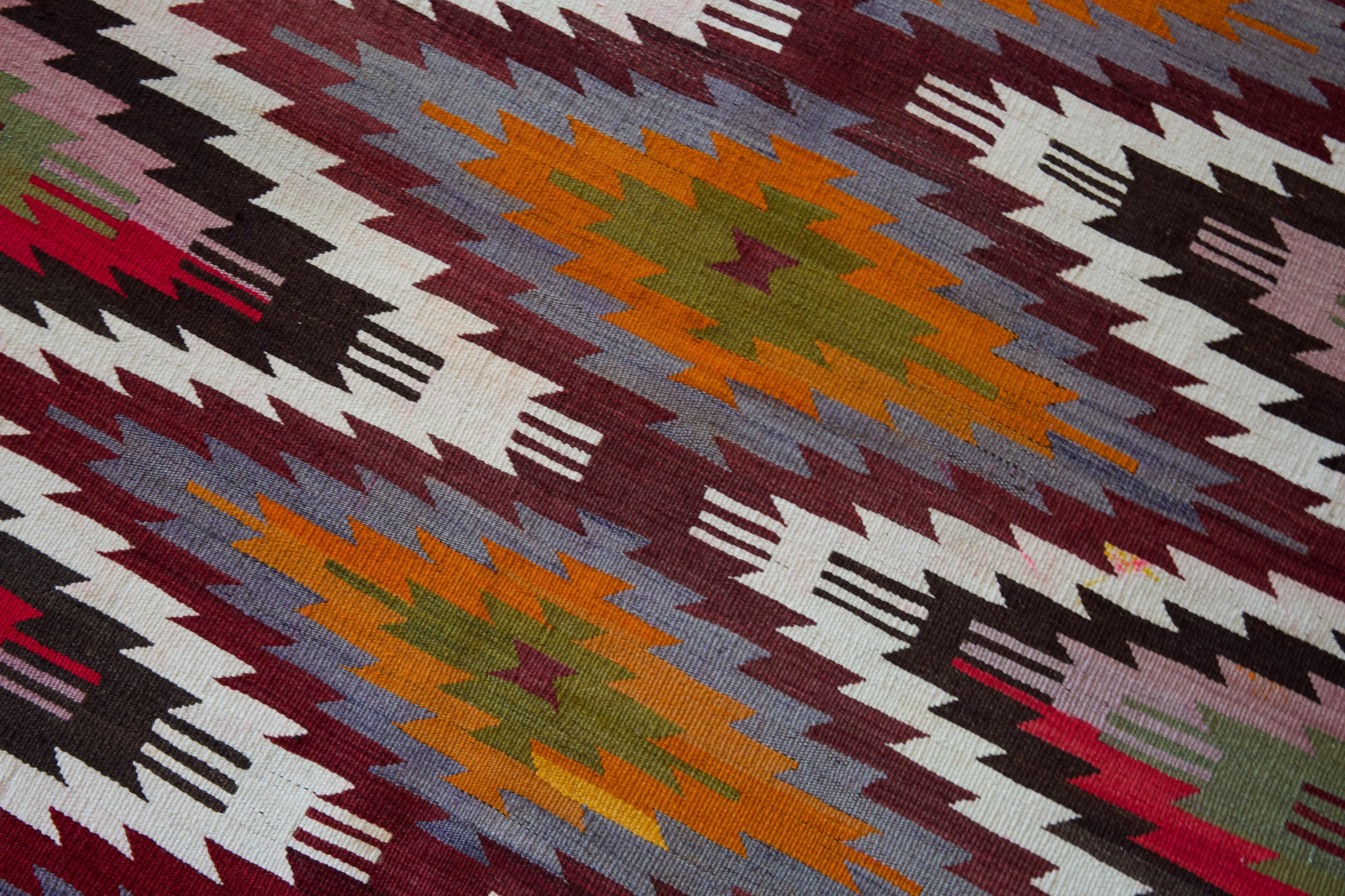 Vintage Toros Kilim Rug 3'9"x4'9"