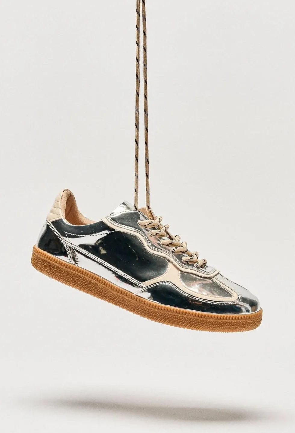 Walnut Melbourne - Fallon Sneaker - Silver